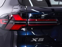 BMW X5 2023 xDrive 40Li M Sport Midnight Edition - ფოტო 11