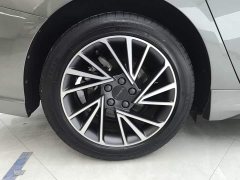 Lynk & Co Geely Lynk & Co 03 2.0T Diesel DCT Vigor Plus - ფოტო 6