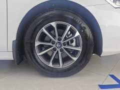 BYD Qin PLUS 2024 Glory Edition DM-i 55KM Leading - ფოტო 6