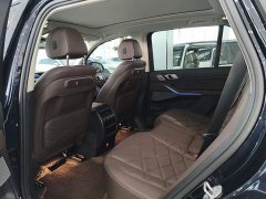BMW X5 xDrive 30Li M Sport Luxury Night Edition Package - ფოტო 14