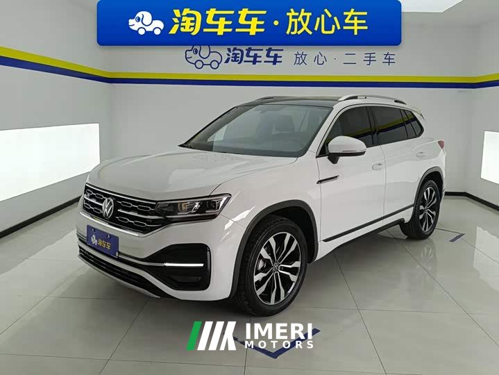 Volkswagen Tharu Taos 380TSI AWD R-Line Smart Connected Edition