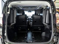 Toyota Vellfire Crown Twin Engine 2.5L HV Luxury Edition - ფოტო 12