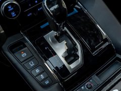 Toyota Vellfire Crown Twin Engine 2.5L HV Luxury Edition - ფოტო 20