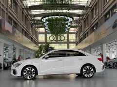 Audi A3 A3L Limousine 35 TFSI Fashion Sport - ფოტო 2