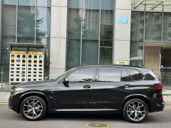 BMW X5 2023 xDrive 30Li M Sport Exclusive Night Edition Package - ფოტო 3