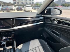 Volkswagen Passat 380TSI Starry Sky Luxury Edition - ფოტო 15