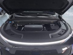 Li Auto L8 Ultra Smart Refresh Edition - ფოტო 10