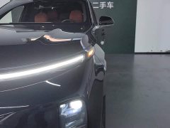 Li Auto L8 Ultra Smart Refresh Edition - ფოტო 5