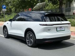 NIO ES8 100kWh - ფოტო 18