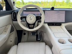 AITO Aion M8 2025 Extended Range Ultra 53.4kWh 5-Seater with 192-Channel LiDAR - ფოტო 8