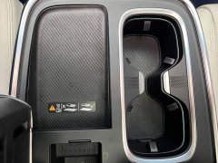 Toyota 2.0T Six-Seat Yun Shi Edition - ფოტო 10