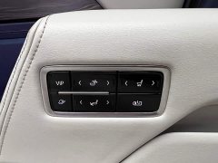 Toyota 2.0T Six-Seat Yun Shi Edition - ფოტო 16