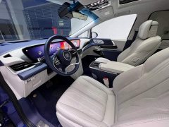 Toyota 2.0T Six-Seat Yun Shi Edition - ფოტო 3