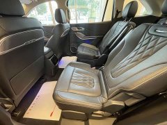 FAW Red Flag HS7 PHEV 2.0T PHEV AWD Flagship Comfort 6-Seater - ფოტო 5
