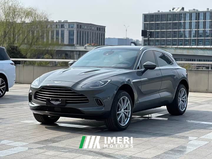 Aston Martin DBX 2023 3.0T Inline-Six - ავტომობილი ჩინეთიდან