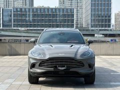 Aston Martin DBX 2023 3.0T Inline-Six - ფოტო 2