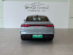 BYD Qin L DM-i Smart Drive Edition 120KM Superior - ფოტო 16