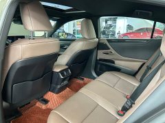 Lexus ES 2022 300h Premium Edition - ფოტო 11