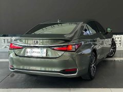 Lexus ES 2022 300h Premium Edition - ფოტო 4