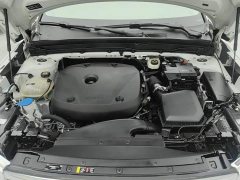 Volvo XC40 T4 AWD Smart Remote Luxury Edition - ფოტო 10