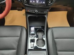 Volvo XC40 T4 AWD Smart Remote Luxury Edition - ფოტო 16