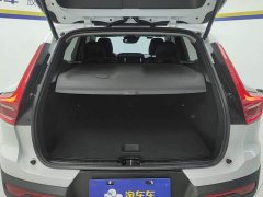 Volvo XC40 T4 AWD Smart Remote Luxury Edition - ფოტო 4