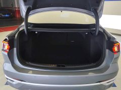 Ford Mondeo 1.5T EcoBoost Luxury - ფოტო 4