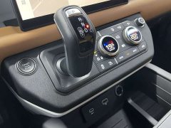 Land Rover Defender 2024 110 3.0T P400 X-DYNAMIC HSE - ფოტო 18