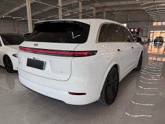 Li Auto L7 Pro - ფოტო 4