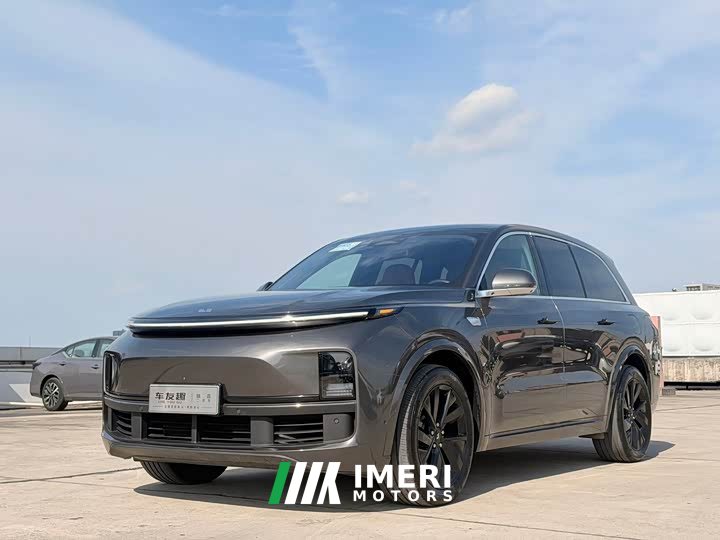 Li Auto L8 Pro - ავტომობილი ჩინეთიდან