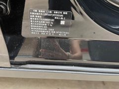 Tesla Model Y Rear-Wheel Drive - ფოტო 17