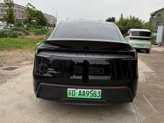 Tesla Model Y Rear-Wheel Drive - ფოტო 4