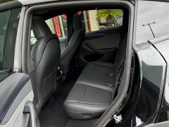Tesla Model Y Rear-Wheel Drive - ფოტო 7