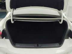 SAIC MG5 300TGI Global Flagship Edition - ფოტო 4