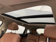 Honda Crown Road CR-V 370TURBO Two-Wheel Drive Luxury - photo 16