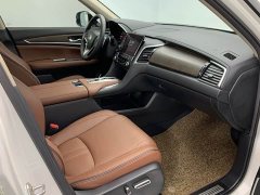 Honda Crown Road CR-V 370TURBO Two-Wheel Drive Luxury - photo 9