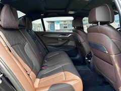 BMW 5 Series 530Li Luxury Edition Premium Package - ფოტო 14