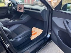 Tesla Model Y Rear-Wheel Drive - ფოტო 11