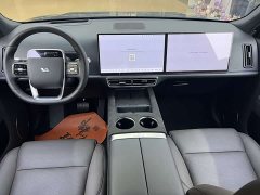 Li Auto L9 Max - ფოტო 7