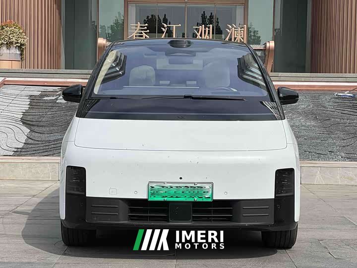 Li Auto MEGA Home Family Edition - ავტომობილი ჩინეთიდან
