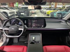 XPeng P7 P7i 610 Max Performance Edition - ფოტო 7