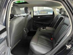 Volkswagen Passat 280TSI Elite - ფოტო 14