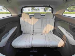 Denza D9 2022 DM-i 970 AWD Flagship - ფოტო 18