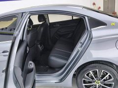 SAIC MG i5 2021 Facelift 1.5L CVT Diamond Edition - ფოტო 11