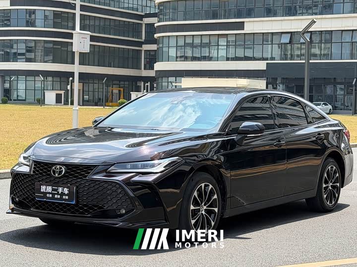 Toyota Avalon 2.5L Luxury