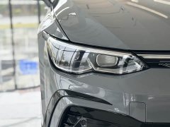 Volkswagen Golf 280TSI DSG R-Line 50th Anniversary Edition - ფოტო 9