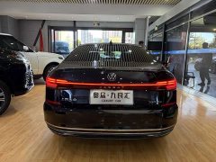 Volkswagen Passat 330TSI Starry Sky Elite - ფოტო 13