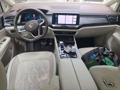 Volkswagen Viloran 380TSI Prestige - ფოტო 6