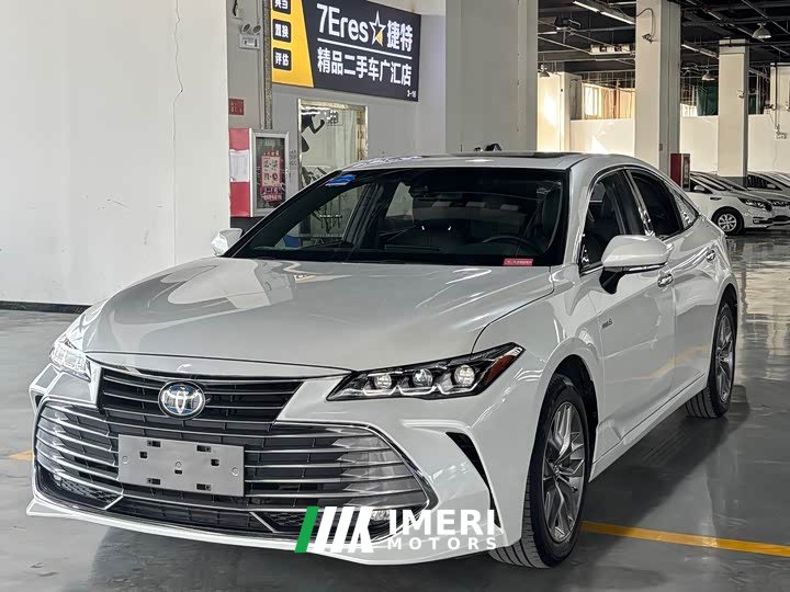 Toyota Avalon 2.5L Luxury - ავტომობილი ჩინეთიდან