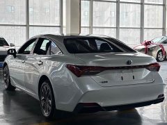 Toyota Avalon 2.5L Luxury - ფოტო 16